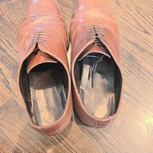 Johnston & Murphy Brown Leather Oxfords